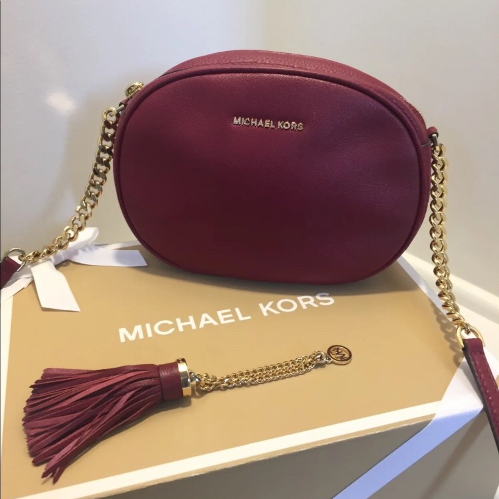 Michael kors crossbody bag